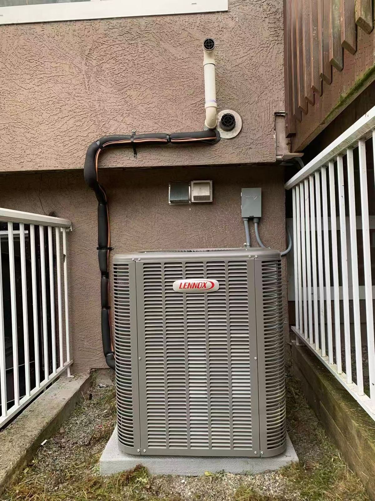 Old Lennox condenser before removal