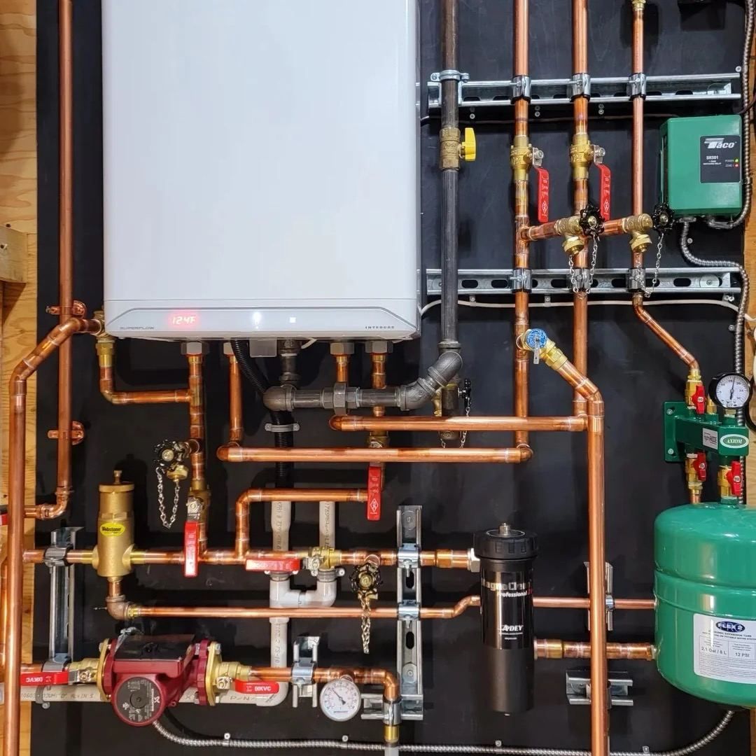 IBC combi boiler SFC199 with copper piping and Taco controls